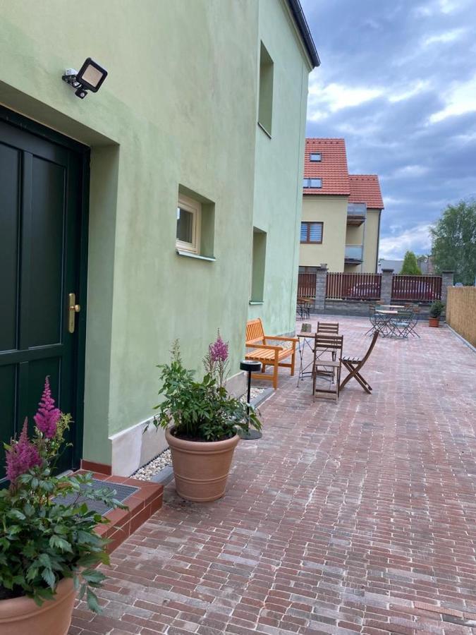 Apartmany Tachov - First Floor Exteriör bild