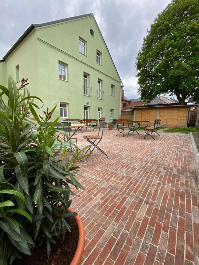 Apartmany Tachov - First Floor Exteriör bild